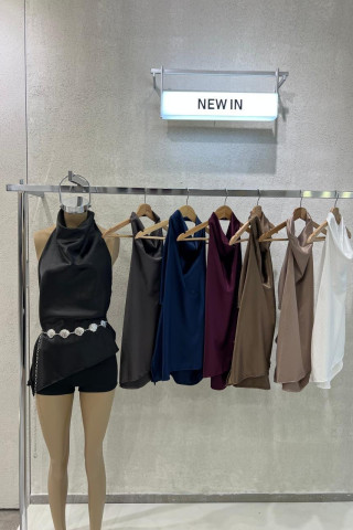 TOP HALTER SATEN CON PICO - Art.19