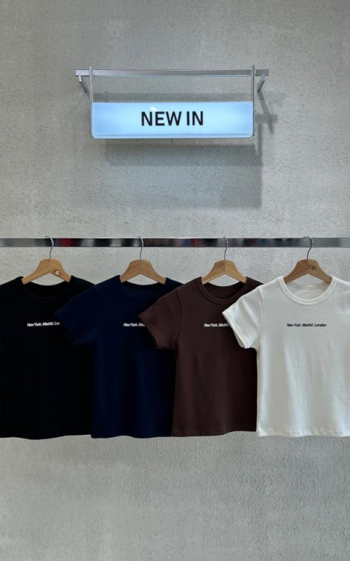 REMERA RIBB "NEW YORK.MADRID.LONDON" - ART 132