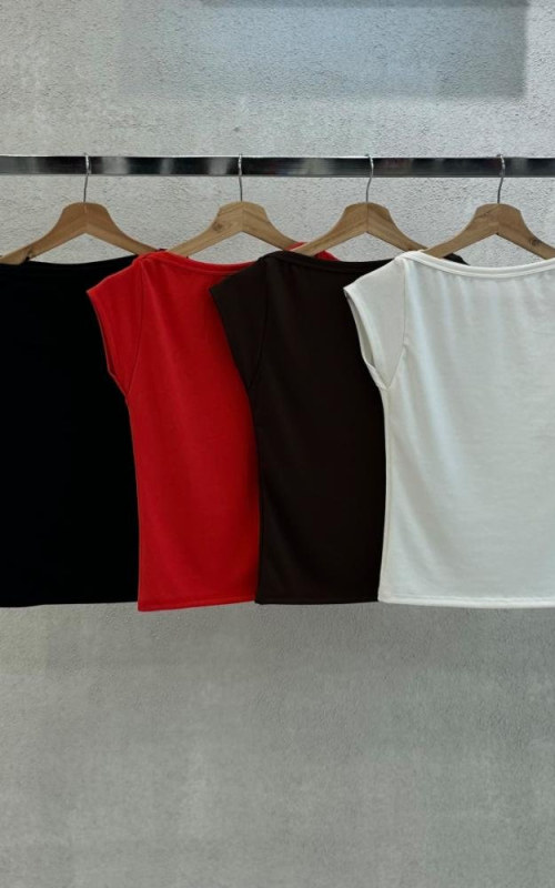 REMERA CUELLO BOTE RIBB CON LYCRA - ART. 64