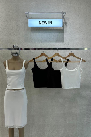 MUSCULOSA MICROFIBRA CUELLO CUADRADO - ART. 117